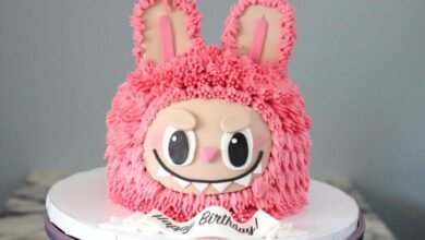Labubu cake